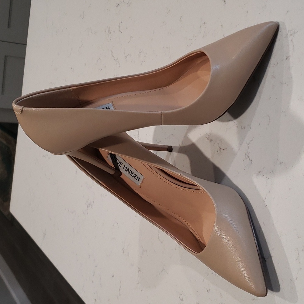 Steve Madden Pumps Size 8